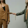 Cómo definir la identidad visual de tu marca de moda sin perder coherencia